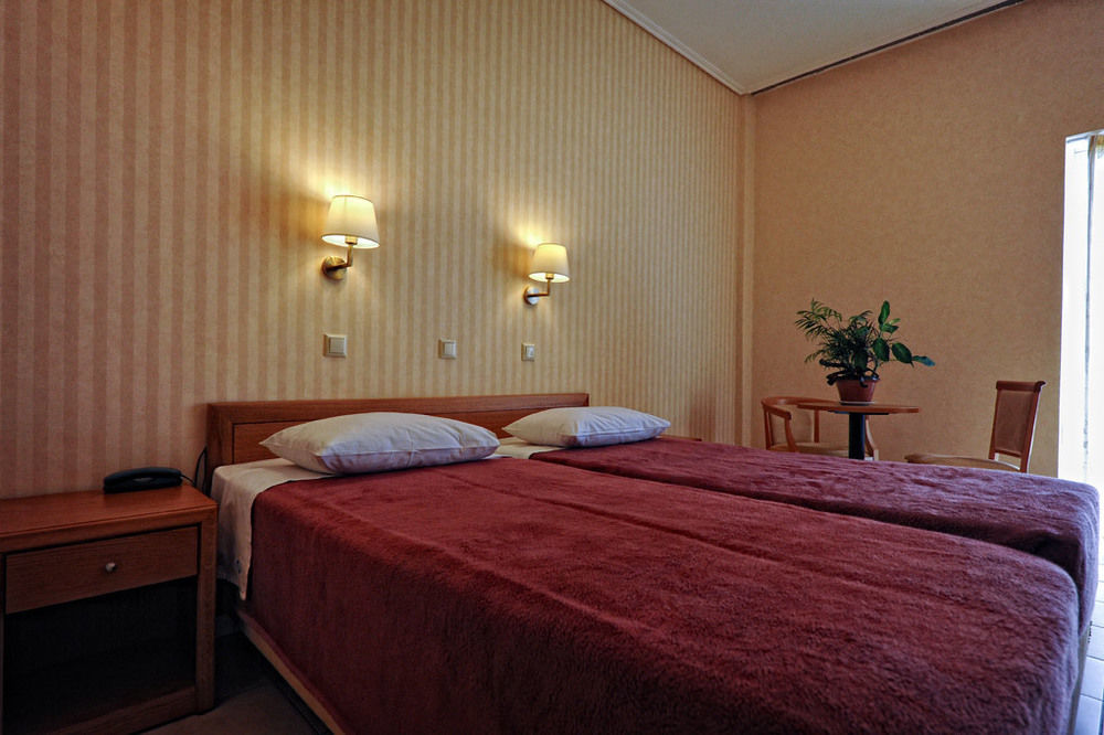 Hotel Ostria Kalamata Zewnętrze zdjęcie